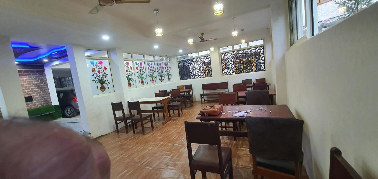 Hotel Resonance Exotic Srinagar  Ngoại thất bức ảnh