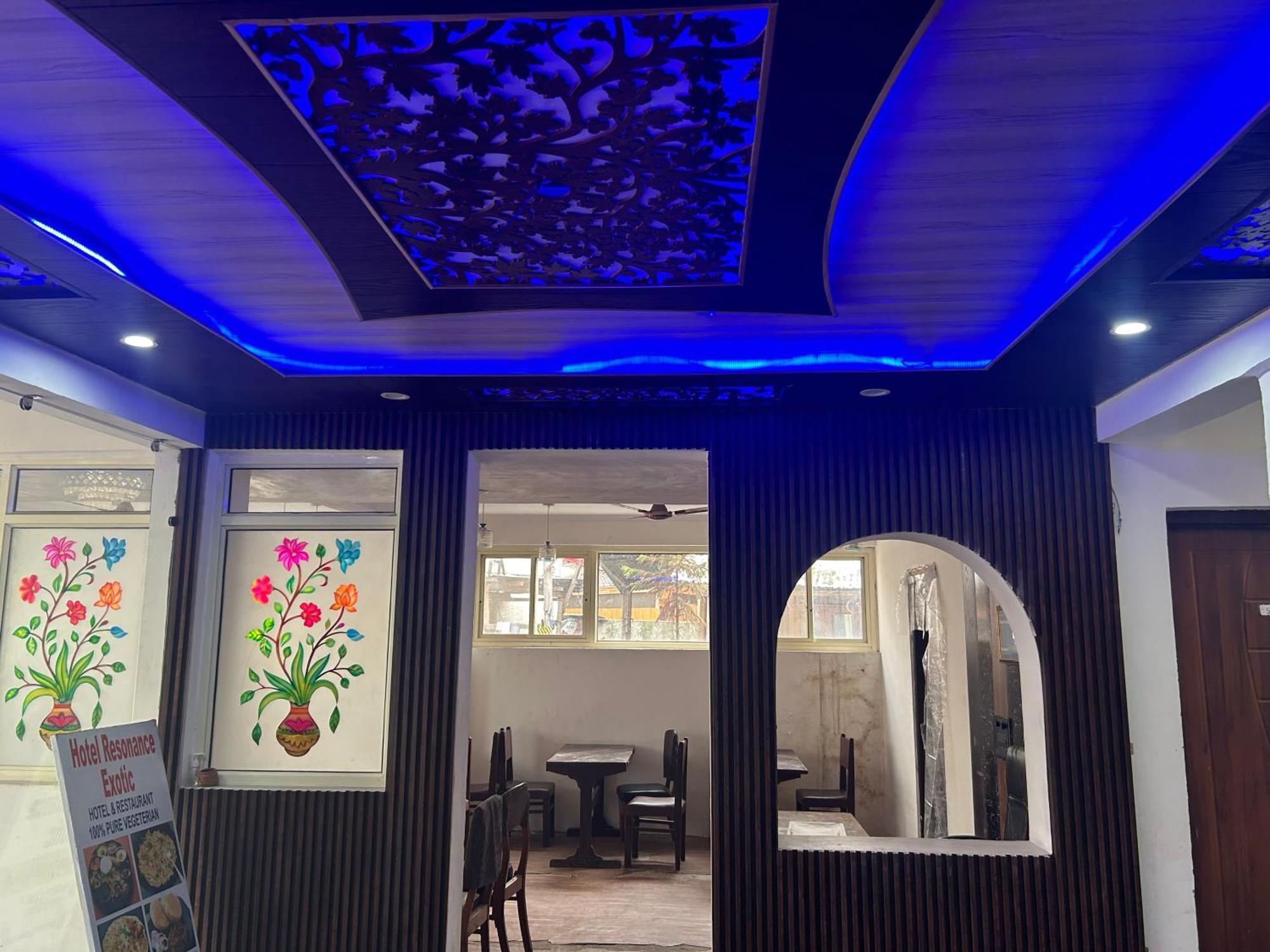 Hotel Resonance Exotic Srinagar  Ngoại thất bức ảnh